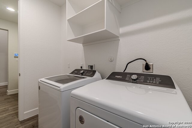 Image 32 of 52 For 9927 Cavvy Trl