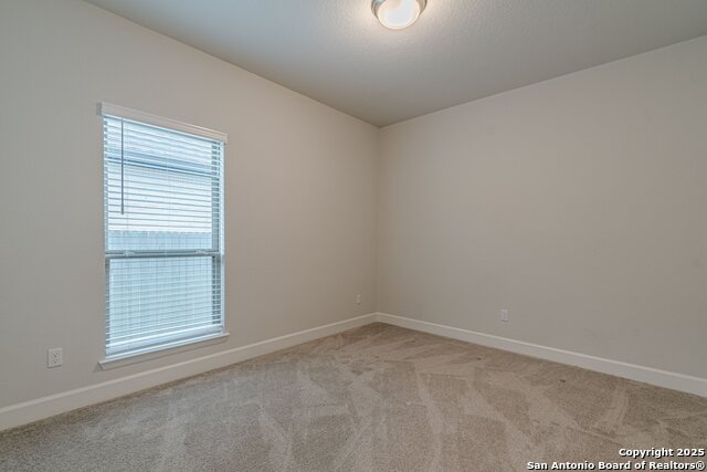 Image 33 of 52 For 9927 Cavvy Trl