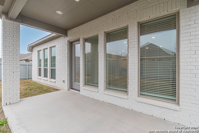 Image 44 of 52 For 9927 Cavvy Trl