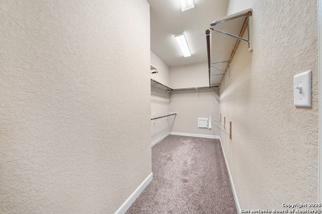 Image 22 of 33 For 12242 Chambers Cv