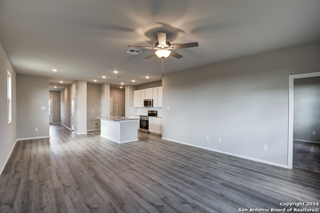 Image 13 of 31 For 2539 Dry Moss Way
