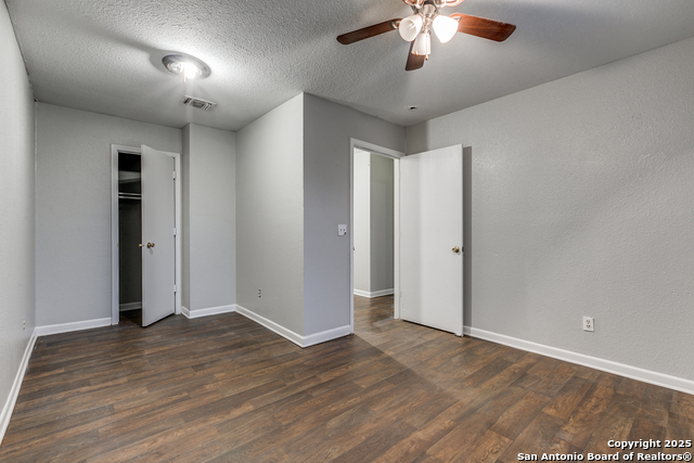 Image 10 of 16 For 7583 Windsor Oaks