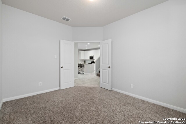 Image 15 of 31 For 5723 Cicada Cir