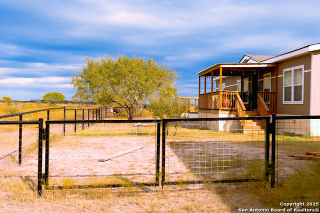 Image 18 of 40 For 2741 Fm 2924