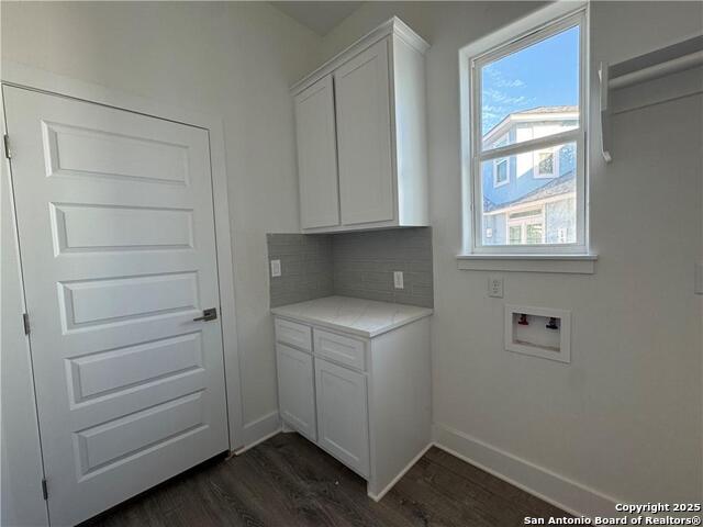 Listing photo id 15 for 13741 Tajamar