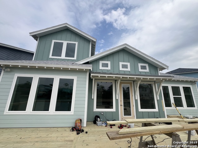 Listing photo id 19 for 13741 Tajamar