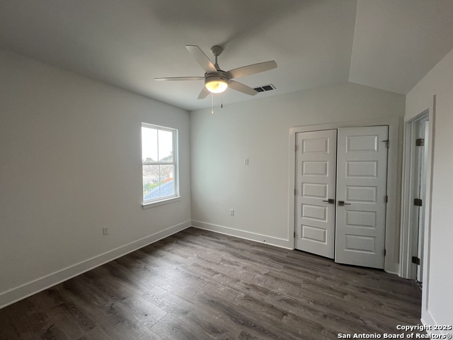 Listing photo id 5 for 13741 Tajamar
