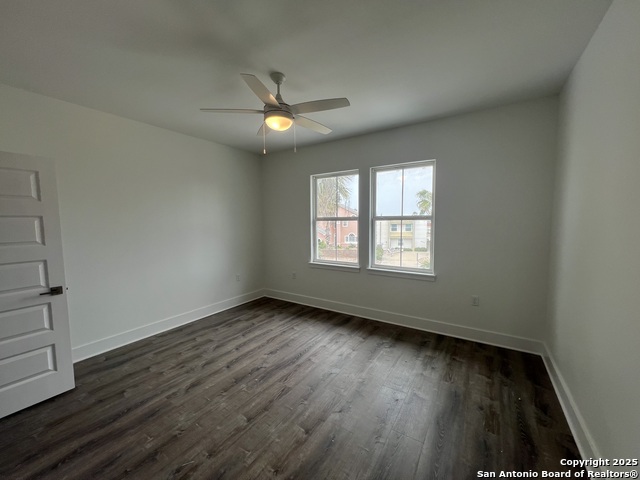 Listing photo id 7 for 13741 Tajamar