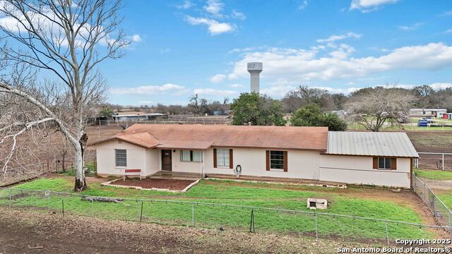 Listing photo id 27 for 12120 Schaefer Rd