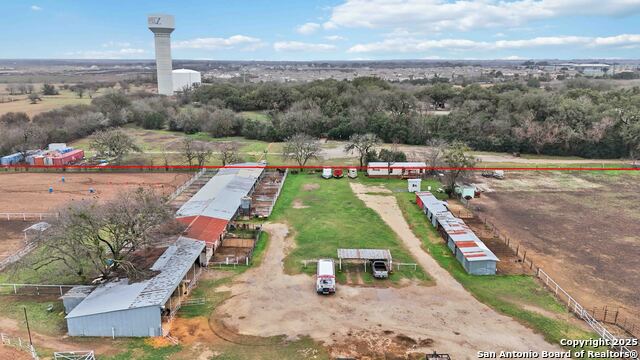 Listing photo id 4 for 12120 Schaefer Rd