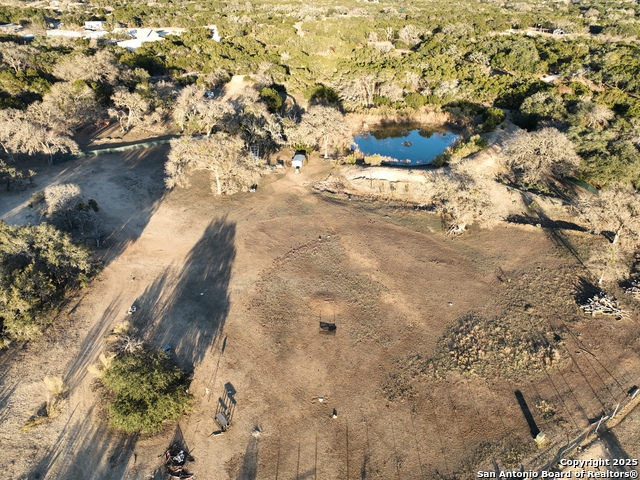 Listing photo id 23 for 2747 Bear Creek Road