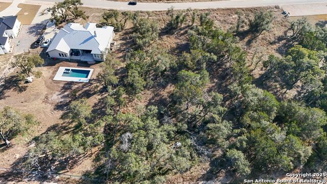 Image 4 of 18 For 716 Live Oak Ridge