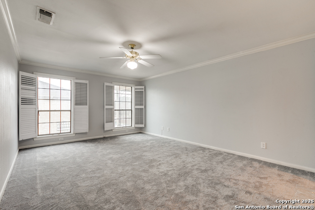 Image 13 of 25 For 2611 Eisenhauer Rd  903