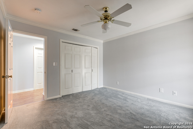 Image 20 of 25 For 2611 Eisenhauer Rd  903