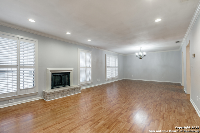 Image 3 of 25 For 2611 Eisenhauer Rd  903