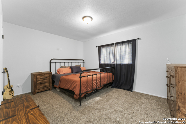 Image 15 of 22 For 6814 Eden Grove