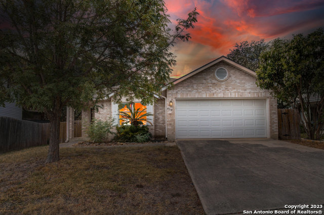 Details for 8215 Maverick Ridge Dr, San Antonio, TX 78240