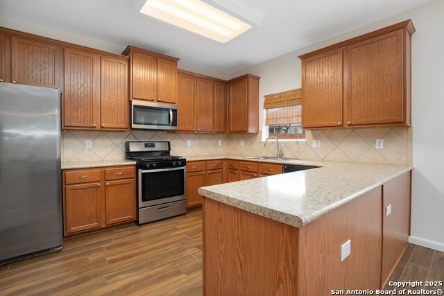 Image 13 of 37 For 6127 Kimble Ml