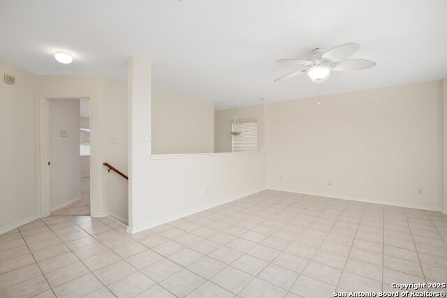 Image 19 of 37 For 6127 Kimble Ml