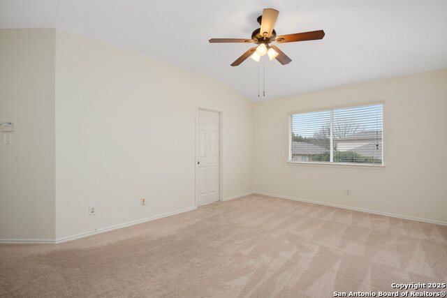 Image 23 of 37 For 6127 Kimble Ml