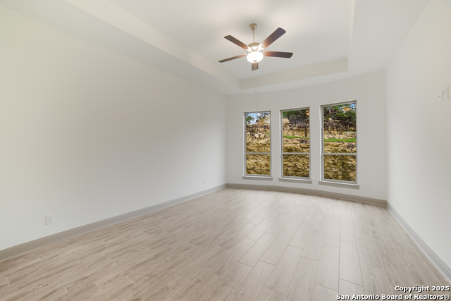 Image 11 of 23 For 27116 Highland Crest