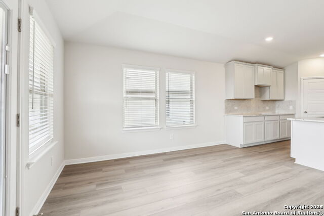 Image 23 of 51 For 112 Shelton Pass