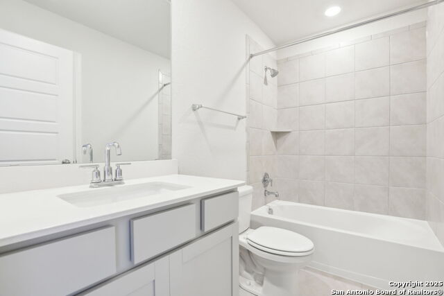 Image 27 of 51 For 112 Shelton Pass