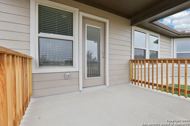 Image 47 of 51 For 112 Shelton Pass