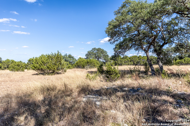 Listing photo id 0 for 28 Vaquero Pass