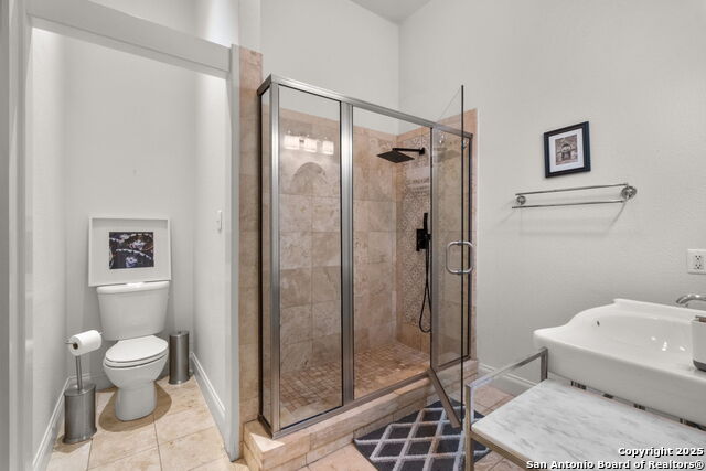 Image 15 of 18 For 227 Claudia St  2