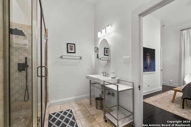 Image 16 of 18 For 227 Claudia St  2