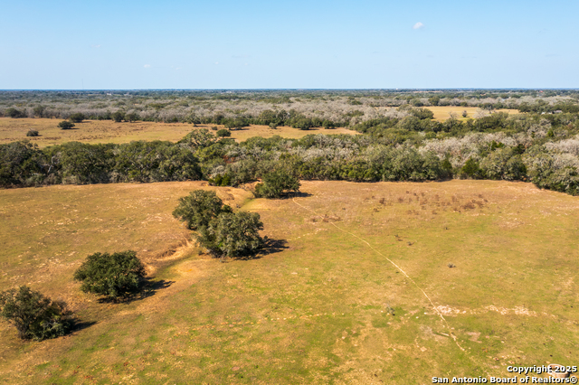 Listing photo id 17 for 16297 Tx-111