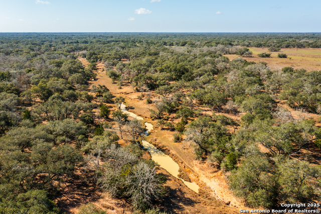 Listing photo id 1 for 16297 Tx-111