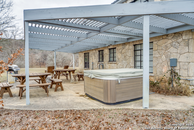 Listing photo id 26 for 1391 Highway 39