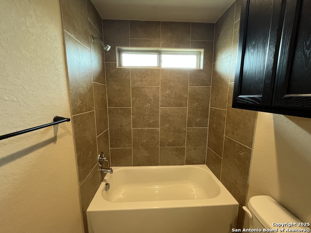 Image 20 of 28 For 6514 Marcel Way  104