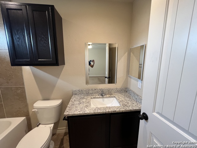 Image 21 of 28 For 6514 Marcel Way  104