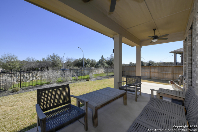 Image 26 of 43 For 22826 Rio Salado