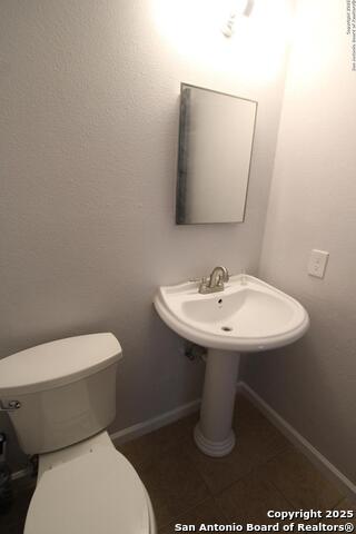 Listing photo id 8 for 11418 Fort Wyne