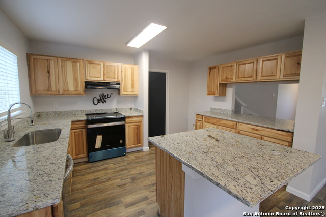 Listing photo id 4 for 11418 Fort Wyne