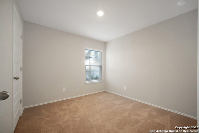 Image 11 of 13 For 3333 Muenster Ave