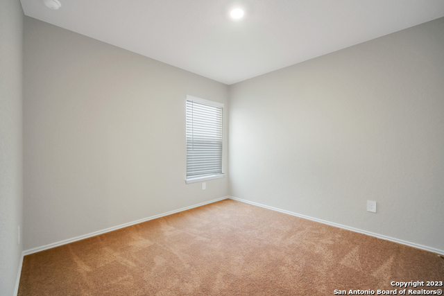 Image 12 of 13 For 3333 Muenster Ave