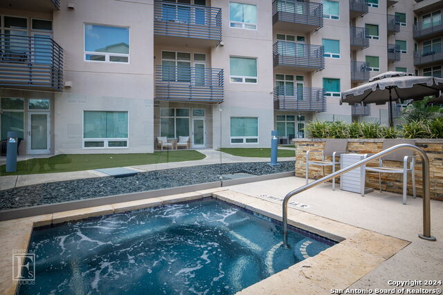 Image 30 of 41 For 17902 La Cantera Pkwy  109