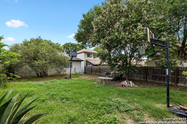 Image 19 of 20 For 6622 Evenridge