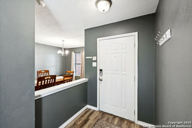 Image 4 of 20 For 6622 Evenridge