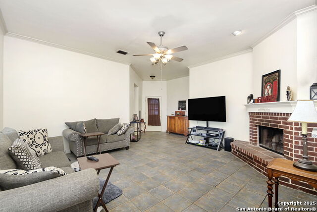 Image 4 of 17 For 210 Cibolo Branch Dr