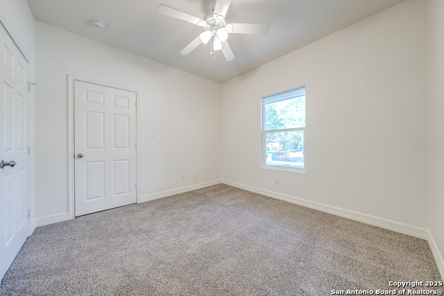 Image 14 of 24 For 5023 Stockman Dr