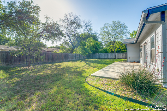 Image 21 of 24 For 5023 Stockman Dr
