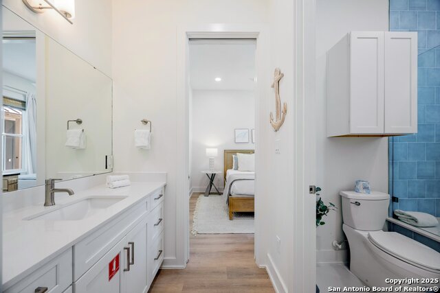 Listing photo id 16 for 222 Sunrise Ave