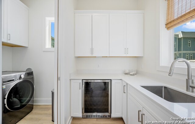 Listing photo id 28 for 222 Sunrise Ave