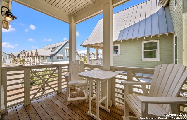 Listing photo id 29 for 222 Sunrise Ave